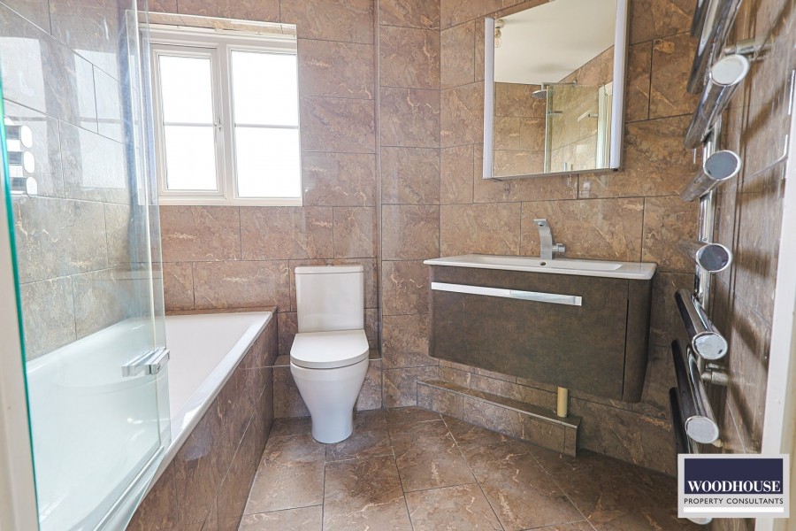 Images for Huron Road, Broxbourne, Hertfordshire EAID:3131305421 BID:11055924