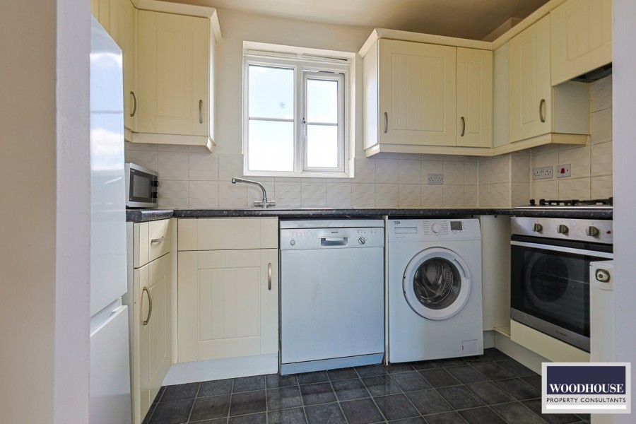 Images for Huron Road, Broxbourne, Hertfordshire EAID:3131305421 BID:11055924