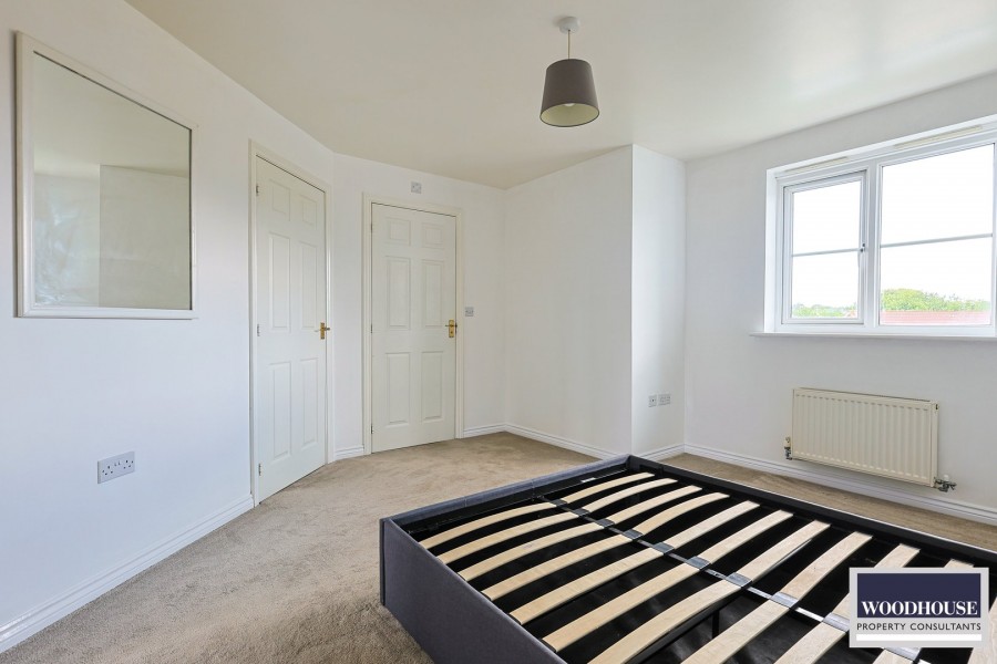 Images for Huron Road, Broxbourne, Hertfordshire EAID:3131305421 BID:11055924