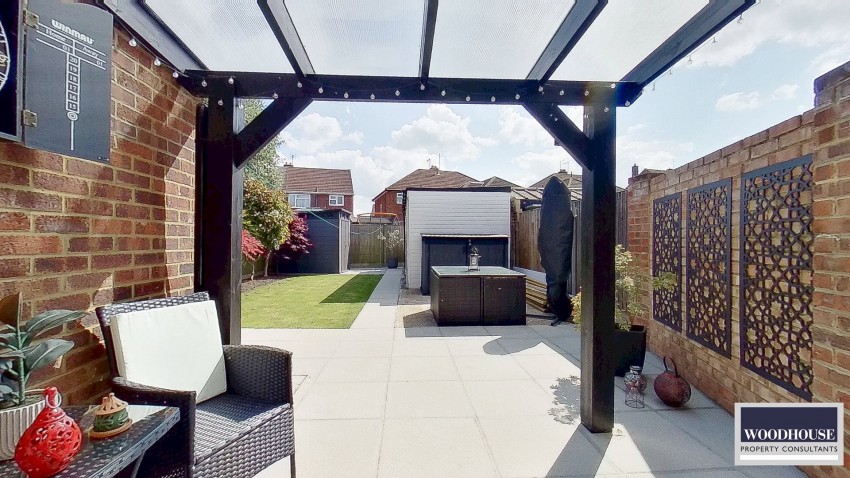 Images for Long Moor, Cheshunt, Hertfordshire EAID:3131305421 BID:11055924