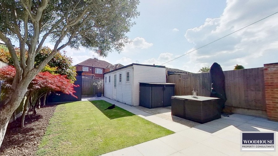 Images for Long Moor, Cheshunt, Hertfordshire EAID:3131305421 BID:11055924