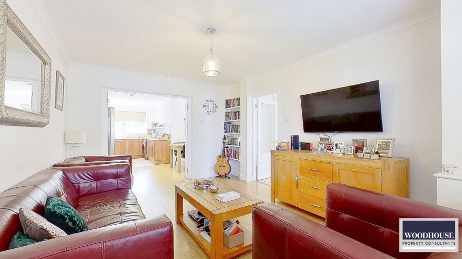 Images for Long Moor, Cheshunt, Hertfordshire EAID:3131305421 BID:11055924