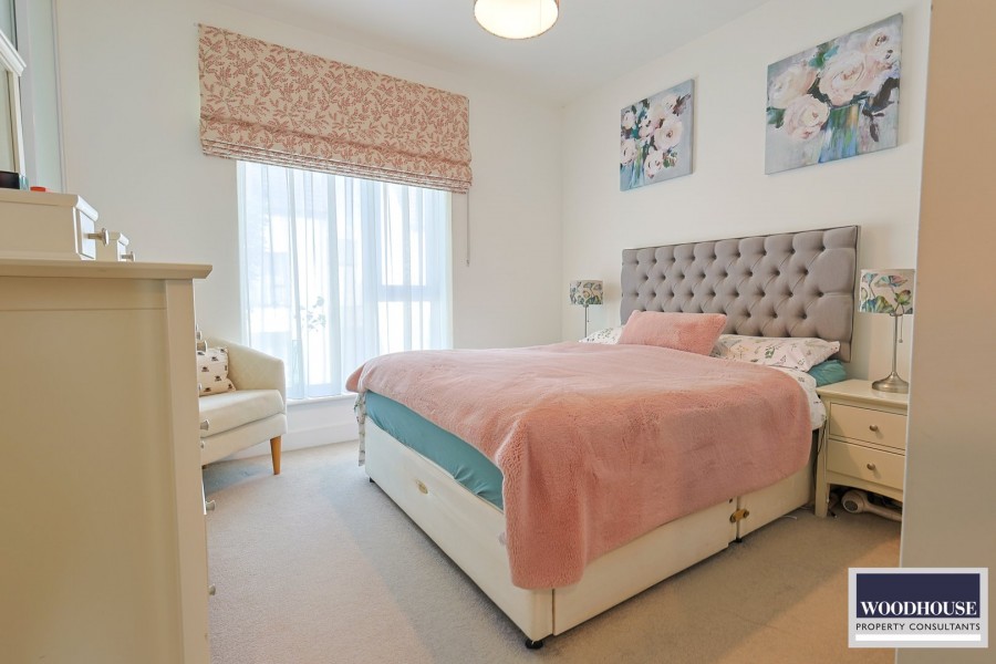 Images for Markwick Avenue, Cheshunt, Hertfordshire EAID:3131305421 BID:11055924