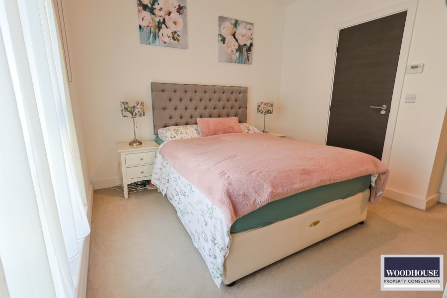 Images for Markwick Avenue, Cheshunt, Hertfordshire EAID:3131305421 BID:11055924
