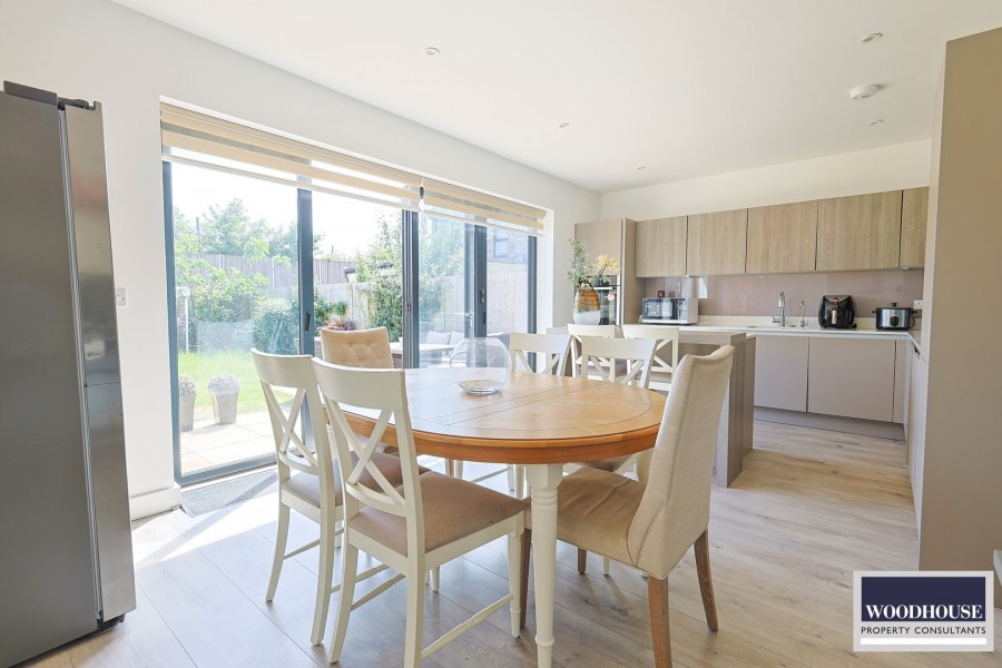 Images for Markwick Avenue, Cheshunt, Hertfordshire EAID:3131305421 BID:11055924