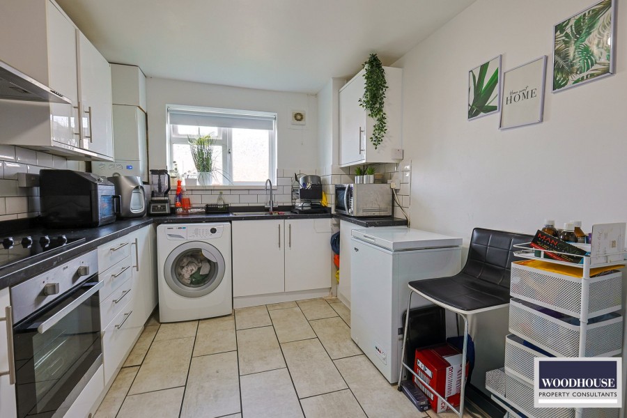 Images for Whitefields Road, Cheshunt, Hertfordshire EAID:3131305421 BID:11055924