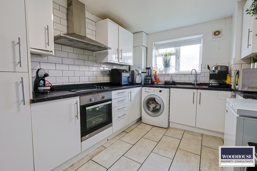 Images for Whitefields Road, Cheshunt, Hertfordshire EAID:3131305421 BID:11055924