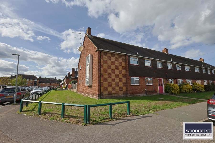 Images for Whitefields Road, Cheshunt, Hertfordshire EAID:3131305421 BID:11055924