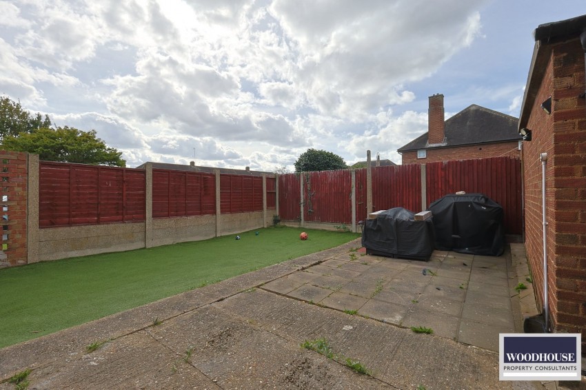 Images for Whitefields Road, Cheshunt, Hertfordshire EAID:3131305421 BID:11055924
