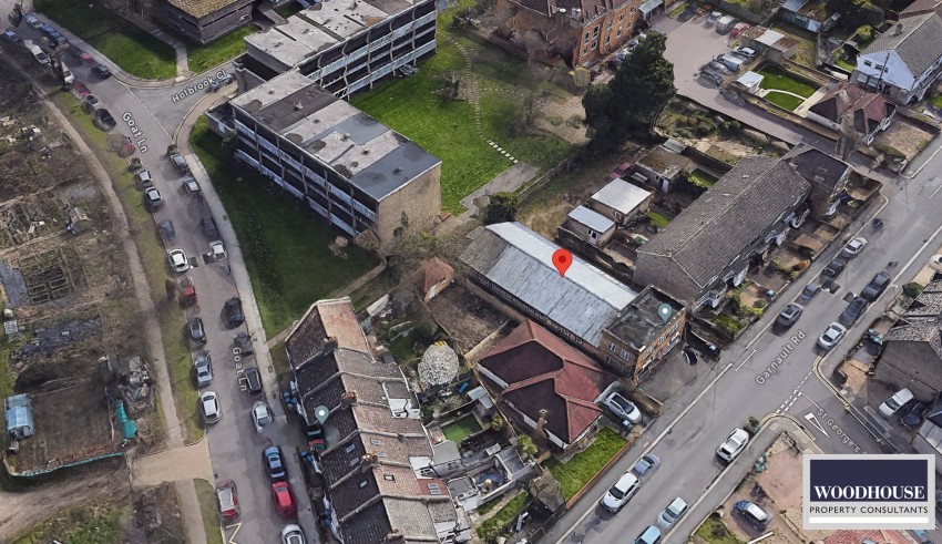Images for Garnault Road, Enfield, Greater London EAID:3131305421 BID:11055924
