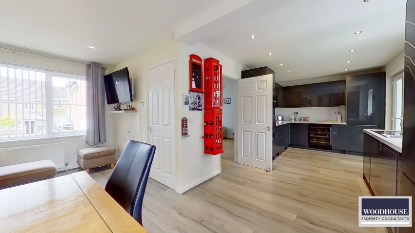 Images for Little Stock Road, Cheshunt, Hertfordshire EAID:3131305421 BID:11055924