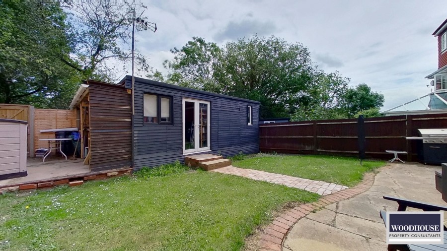 Images for Little Stock Road, Cheshunt, Hertfordshire EAID:3131305421 BID:11055924