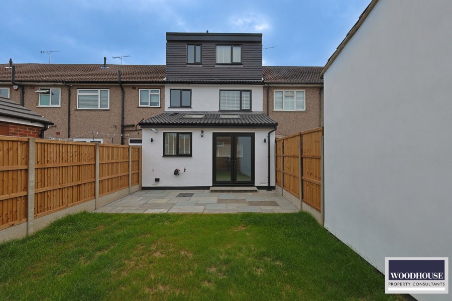 Images for Dorchester Avenue, Hoddesdon, Hertfordshire EAID:3131305421 BID:11055924