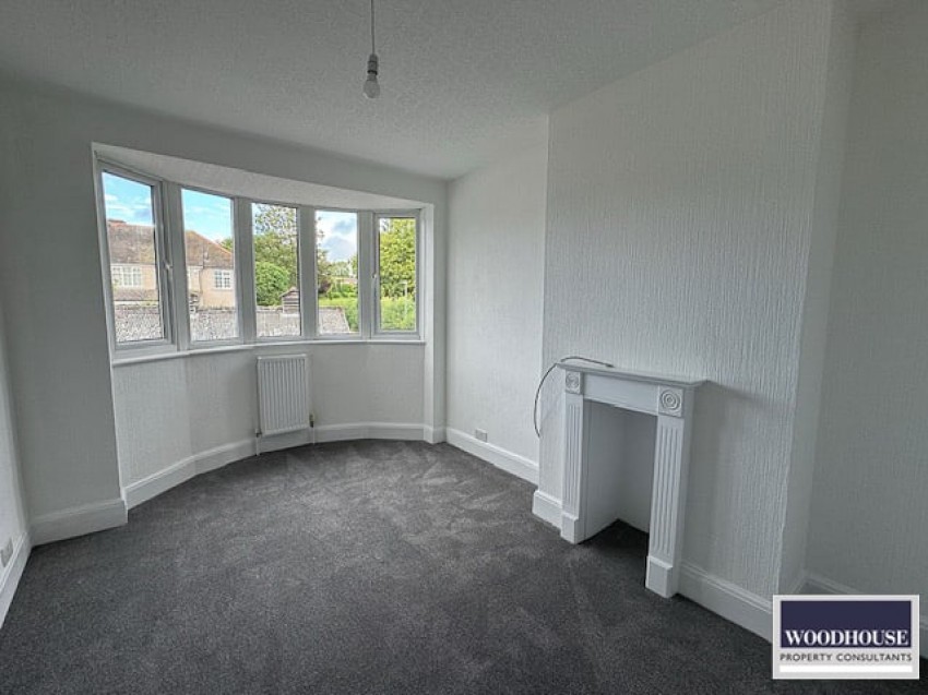 Images for High Road, Broxbourne, Hertfordshire EAID:3131305421 BID:11055924