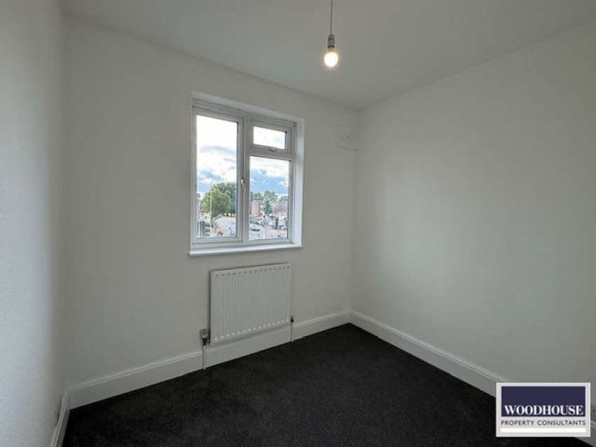 Images for High Road, Broxbourne, Hertfordshire EAID:3131305421 BID:11055924