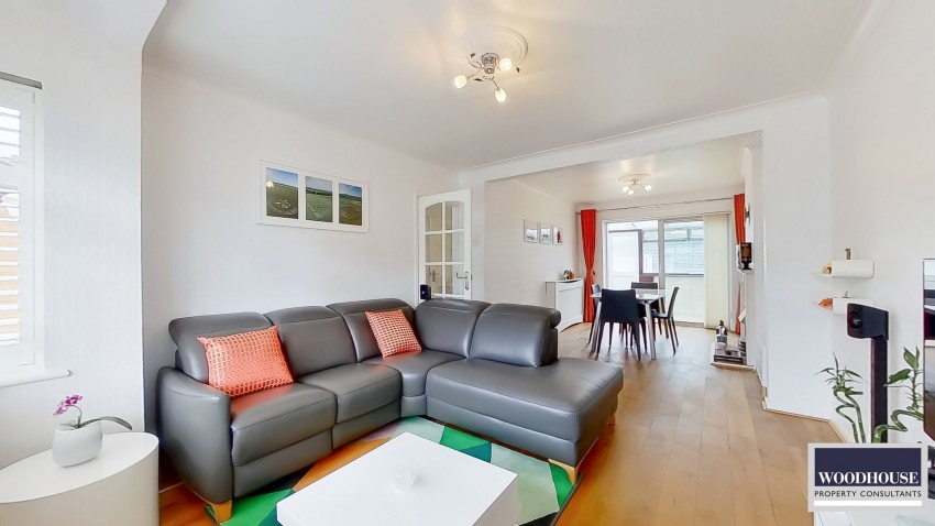 Images for Gloucester Avenue, Waltham Cross, Hertfordshire EAID:3131305421 BID:11055924