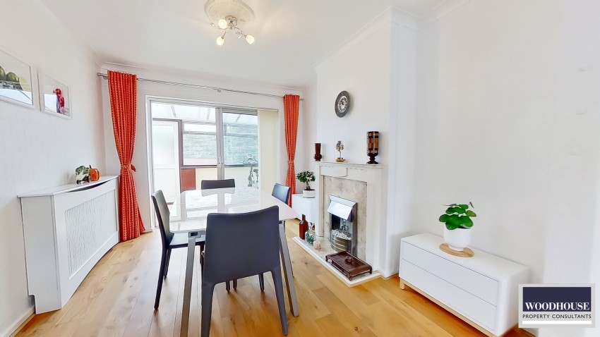 Images for Gloucester Avenue, Waltham Cross, Hertfordshire EAID:3131305421 BID:11055924