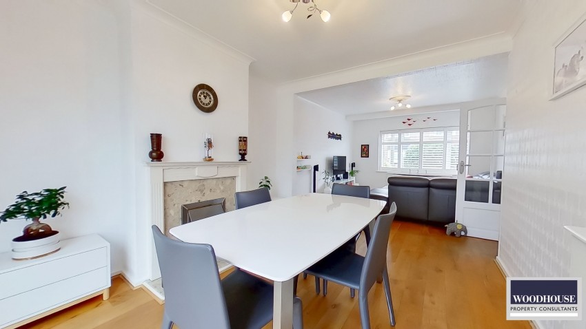 Images for Gloucester Avenue, Waltham Cross, Hertfordshire EAID:3131305421 BID:11055924