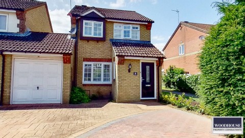 Denny Gate, Cheshunt, Hertfordshire