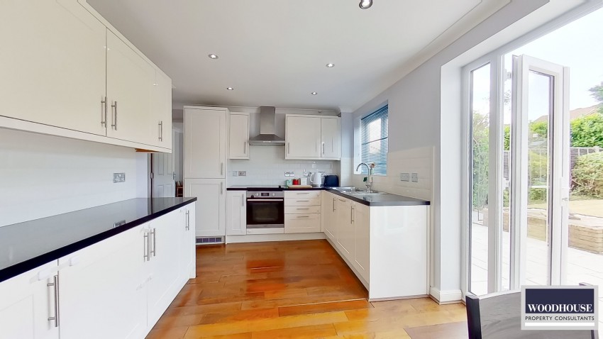 Images for Denny Gate, Cheshunt, Hertfordshire EAID:3131305421 BID:11055924