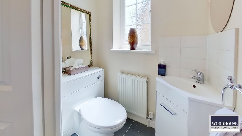 Images for Denny Gate, Cheshunt, Hertfordshire EAID:3131305421 BID:11055924