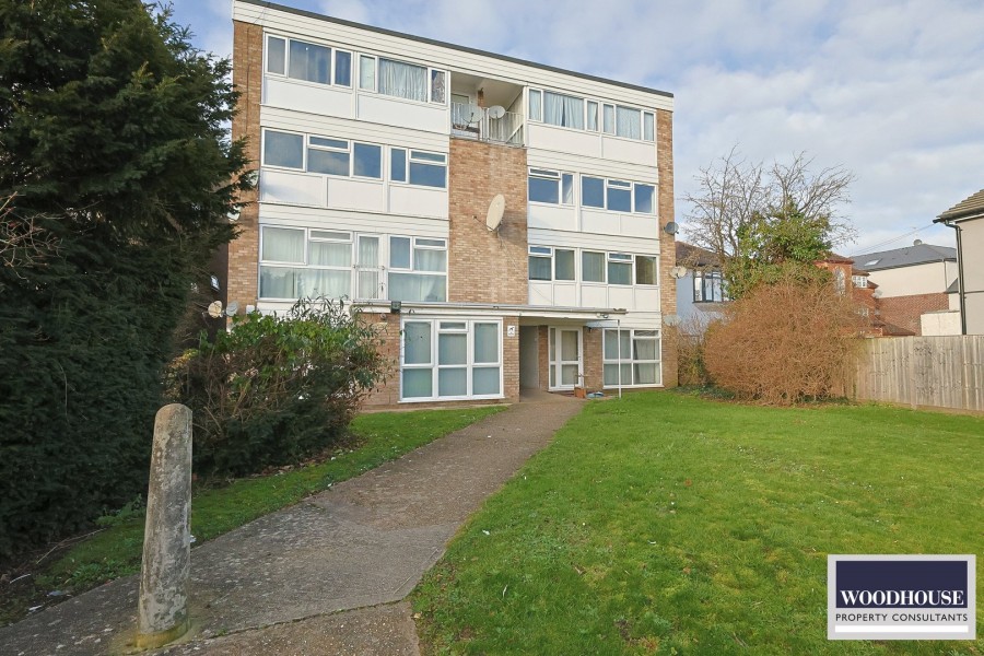 Images for Crossbrook Street, Cheshunt, Hertfordshire EAID:3131305421 BID:11055924