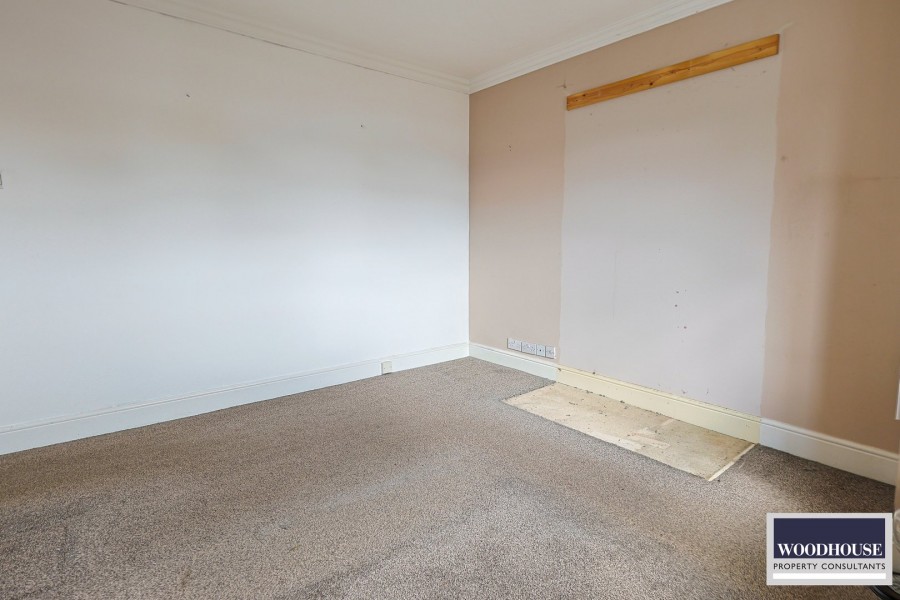 Images for Hatton Road, Cheshunt, Hertfordshire EAID:3131305421 BID:11055924