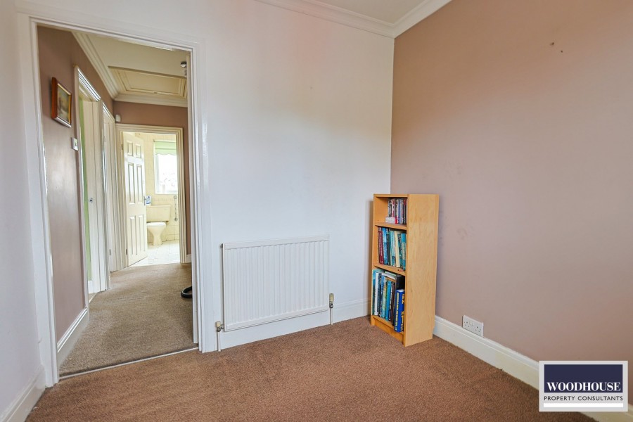 Images for Hatton Road, Cheshunt, Hertfordshire EAID:3131305421 BID:11055924