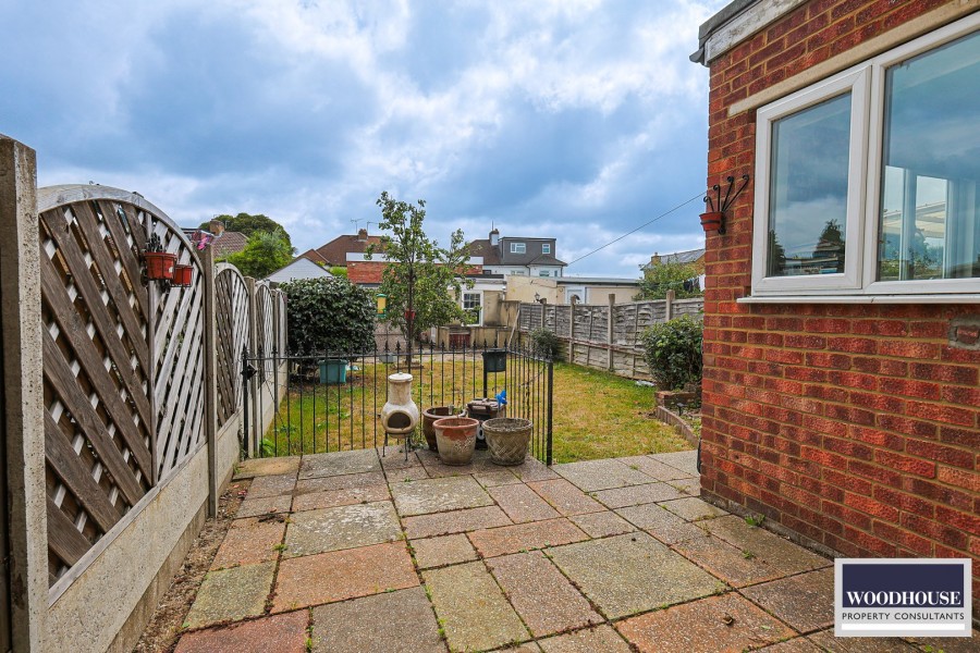 Images for Hatton Road, Cheshunt, Hertfordshire EAID:3131305421 BID:11055924