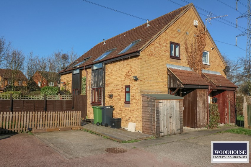 Images for Benedictine Gate, Cheshunt, Hertfordshire EAID:3131305421 BID:11055924