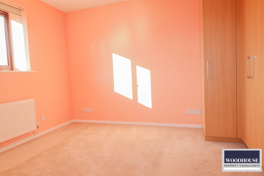 Images for Benedictine Gate, Cheshunt, Hertfordshire EAID:3131305421 BID:11055924