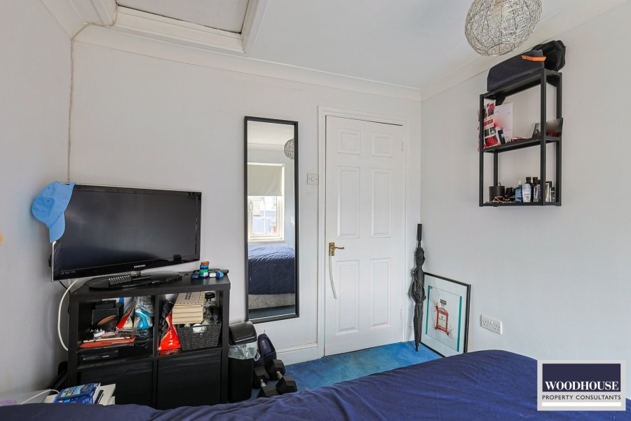 Images for Flamstead End Road, Cheshunt, Hertfordshire EAID:3131305421 BID:11055924