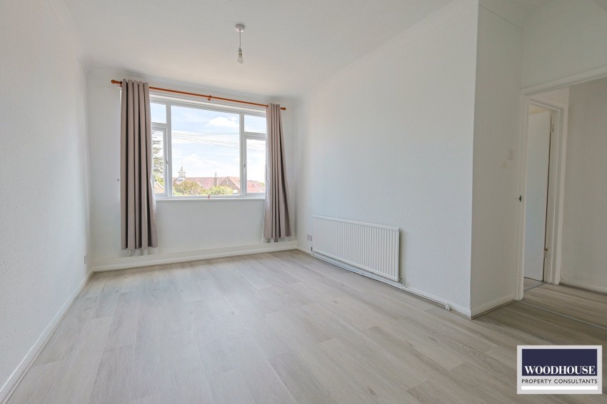 Images for Cheshunt, Hertfordshire EAID:3131305421 BID:11055924