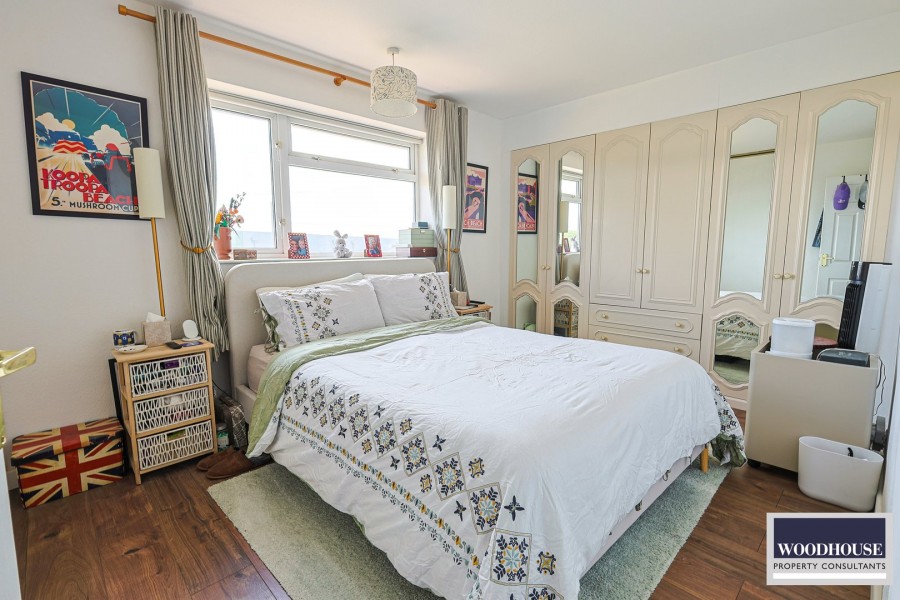 Images for Tudor Close, Cheshunt, Hertfordshire EAID:3131305421 BID:11055924