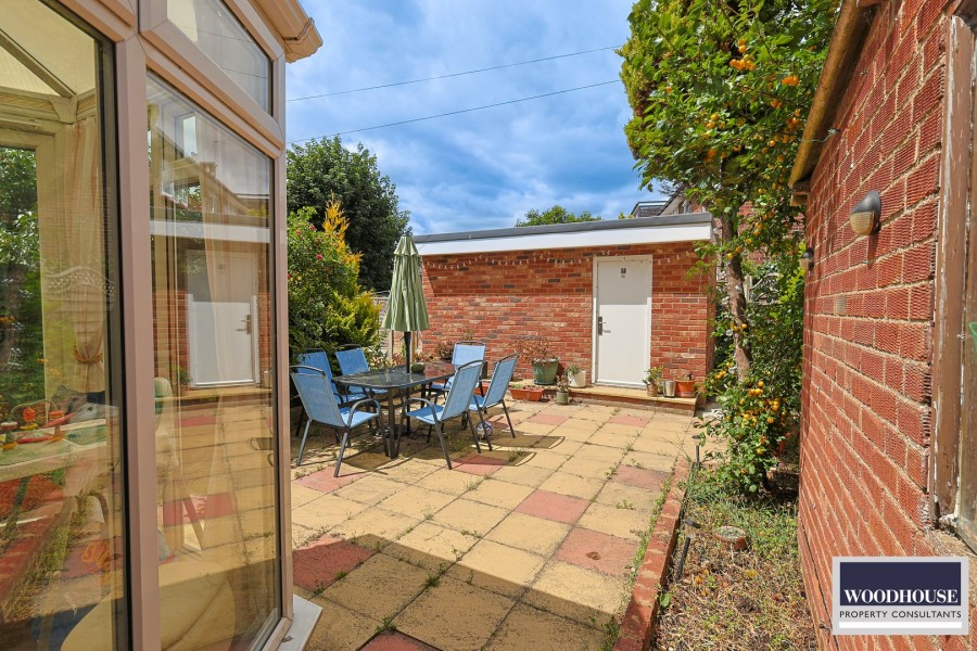 Images for Tudor Close, Cheshunt, Hertfordshire EAID:3131305421 BID:11055924
