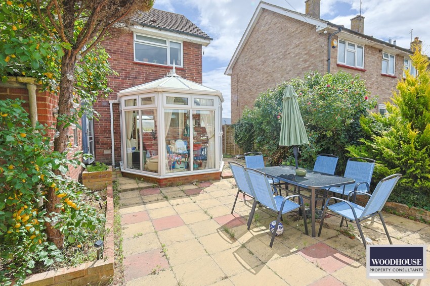 Images for Tudor Close, Cheshunt, Hertfordshire EAID:3131305421 BID:11055924