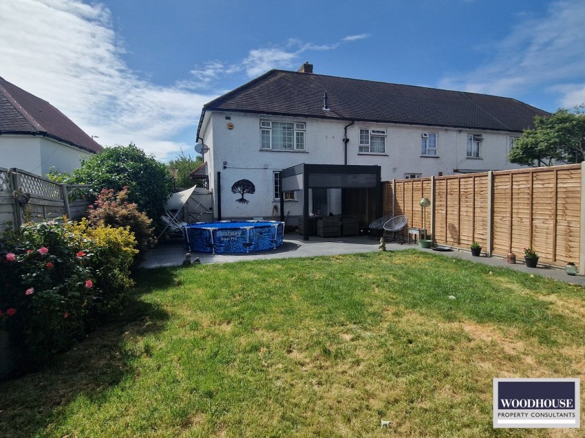 Images for Goffs Oak, Waltham Cross, Hertfordshire EAID:3131305421 BID:11055924