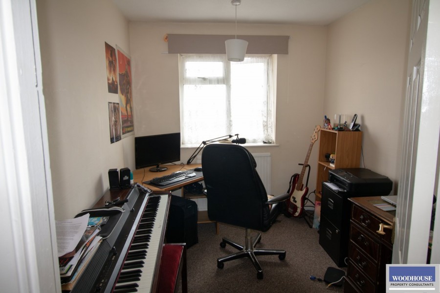 Images for Cheshunt, WALTHAM CROSS, Hertfordshire EAID:3131305421 BID:11055924