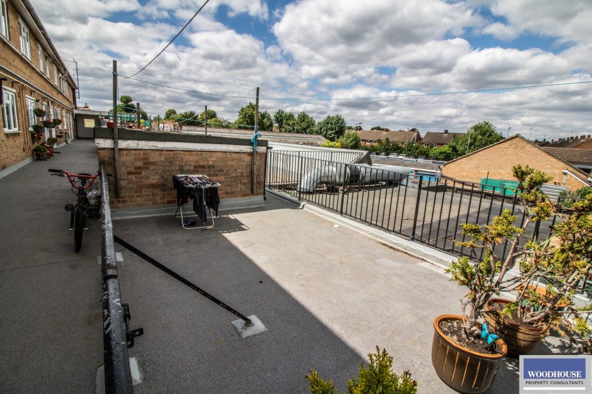 Images for Cheshunt, WALTHAM CROSS, Hertfordshire EAID:3131305421 BID:11055924