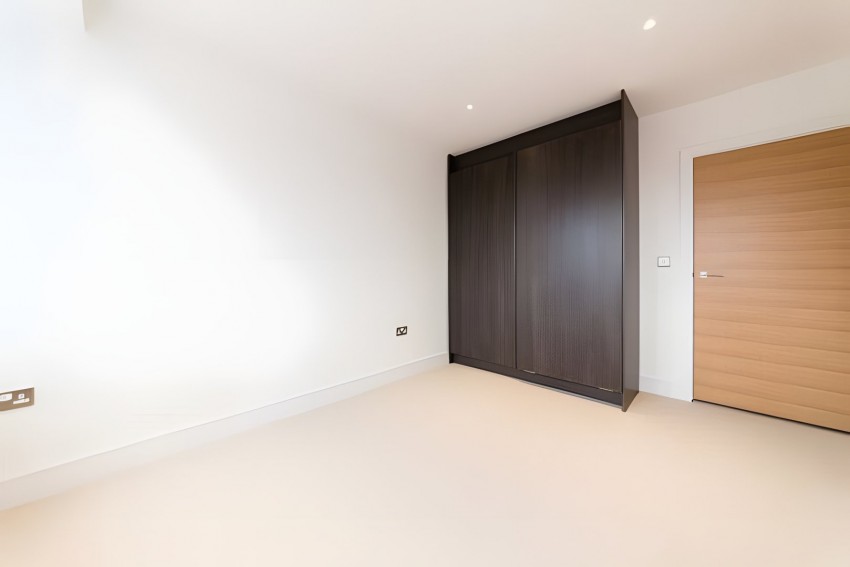 Images for Swanfield Road, Waltham Cross, Hertfordshire EAID:3131305421 BID:11055924