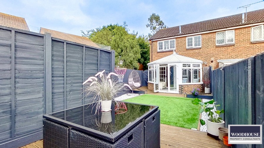 Images for Kingsmead, Cheshunt, Hertfordshire EAID:3131305421 BID:11055924