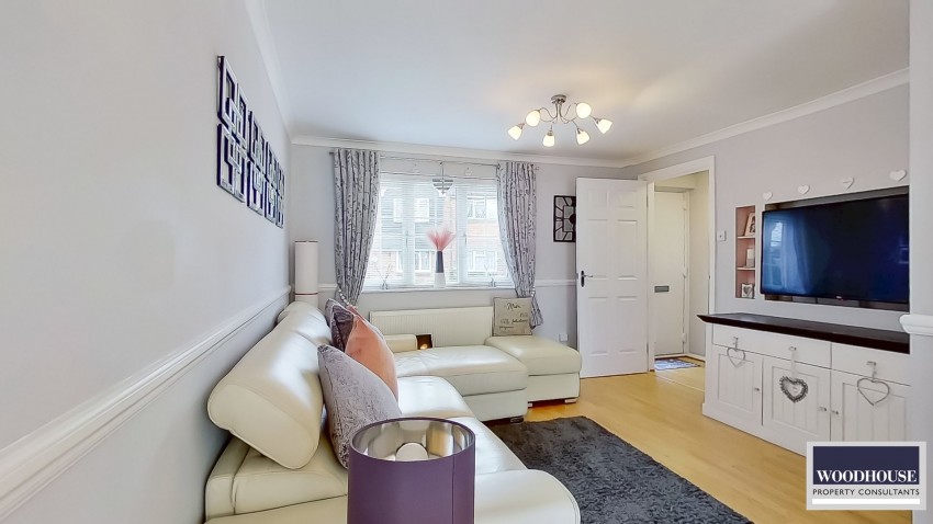 Images for Kingsmead, Cheshunt, Hertfordshire EAID:3131305421 BID:11055924