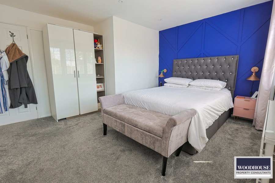 Images for Oakdene, Cheshunt, Hertfordshire EAID:3131305421 BID:11055924