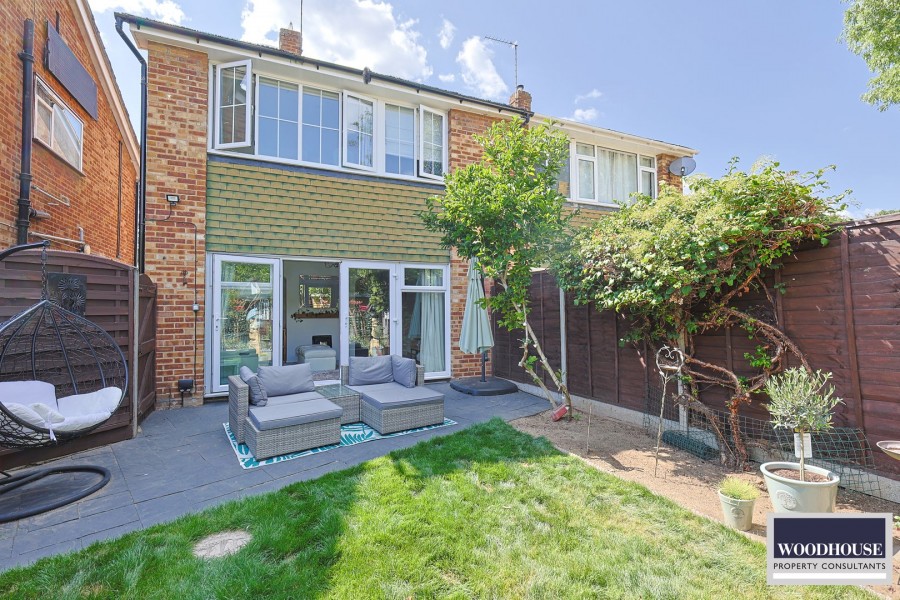 Images for Oakdene, Cheshunt, Hertfordshire EAID:3131305421 BID:11055924