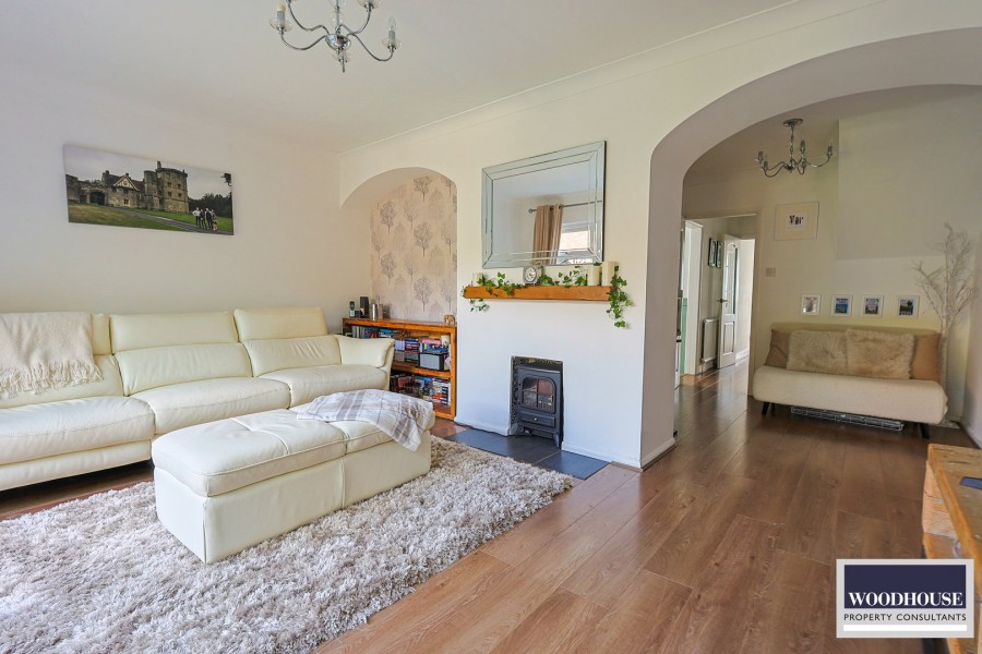Images for Oakdene, Cheshunt, Hertfordshire EAID:3131305421 BID:11055924