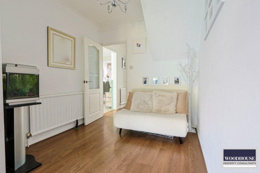 Images for Oakdene, Cheshunt, Hertfordshire EAID:3131305421 BID:11055924