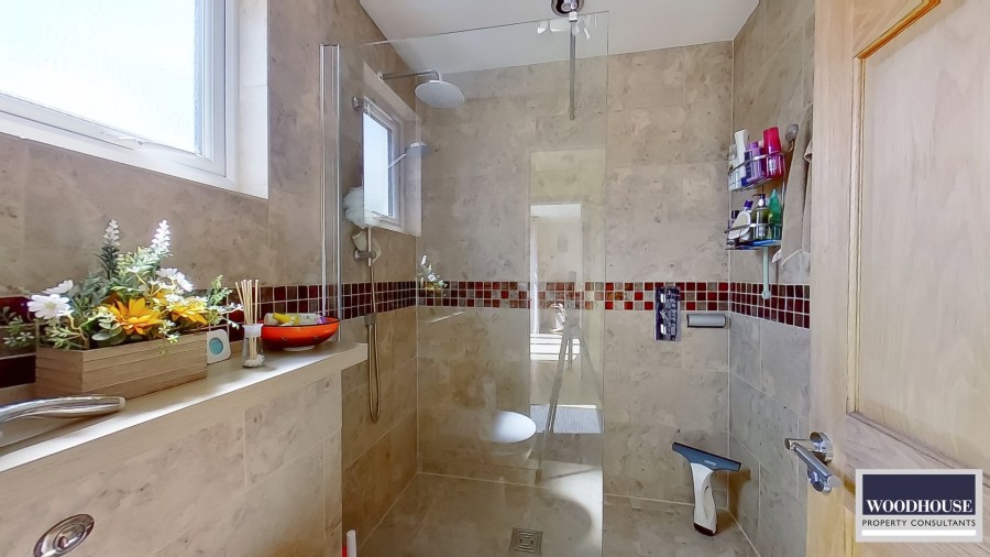 Images for Sandon Road, Cheshunt, Hertfordshire EAID:3131305421 BID:11055924