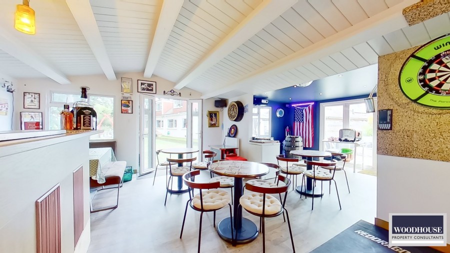 Images for Sandon Road, Cheshunt, Hertfordshire EAID:3131305421 BID:11055924