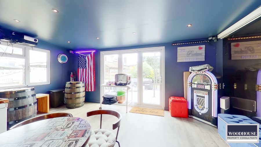 Images for Sandon Road, Cheshunt, Hertfordshire EAID:3131305421 BID:11055924