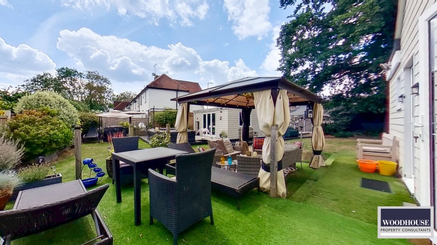 Images for Sandon Road, Cheshunt, Hertfordshire EAID:3131305421 BID:11055924